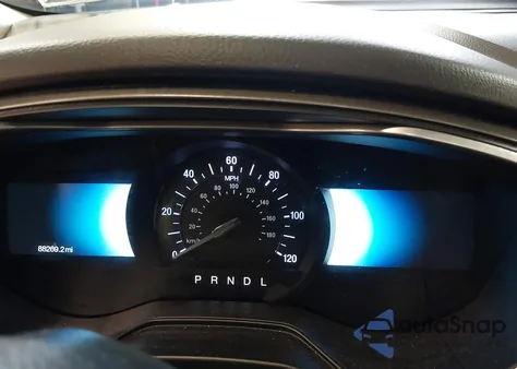 2019 Ford Fusion Hybrid Se z USA, uszkodzony, nr VIN 3FA6P0LUXKR111037